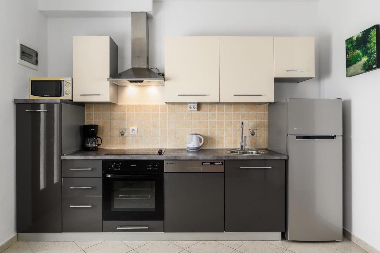 Apartments Wellness Drenje  Extérieur photo